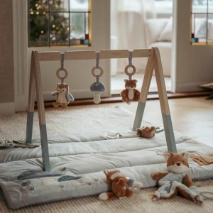 Drveni Baby Gym "Forest Friends": Učenje i Zabava za Najmlađe - Img 2