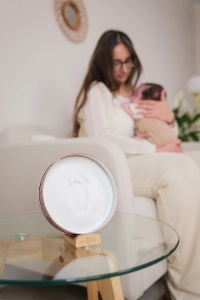 Okrugli kalup za otisak bebe - Terakota sa drvenim postoljem - Img 7