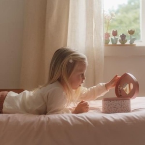 Muzička kutija za nakit Fairy Garden - magični poklon za vaše dete! - Img 9