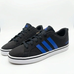 NOI Adidas EUR 42 VS Pace 2.0 sneakers bărbați pantofi sport negru albastru casual HP6004