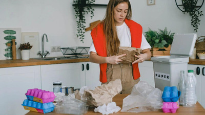 Reciclarea hartiei, unul dintre cele mai utilizate materiale de pe planeta – De ce exista doar anumite tipuri preferate de catr
