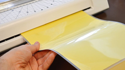 Ghid complet pentru alegerea laminatorului potrivit pentru biroul tau