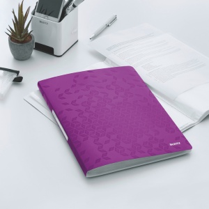 Mapa de prezentare cu 40 folii, A4, mov, coperta flexibila, LEITZ WOW - Img 3