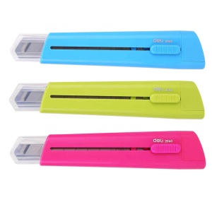 Cutter mare 18 mm DELI Vivid SK5 2040