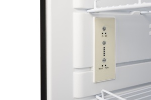 Frigider cu compresor Carbest CV140L 12V Cu designul său extra-îngust – perfect pentru autoutilitare și furgonete - Img 10