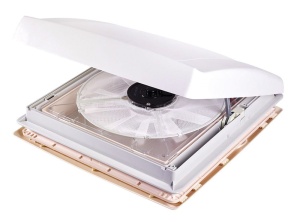 Trapa de acoperis Omni-Vent cu ventilator de 12 volti 40x40 alb