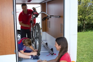 Carry Bike Garage Standard pentru 2 biciclete, maxim 3 biciclete, capacitate de incarcare maxim 50 kg