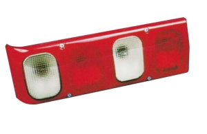 Lampa ,tripla cu lumina de frana, ceata si lumina de mers inapoi