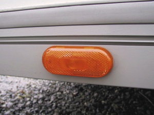 Lumina laterala incastrata