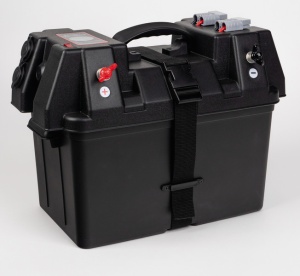 Stație de alimentare Carbest Battery Box cu terminale externe Cutie multifuncțională pentru baterii cu terminale externe, USB, priză de 12V, conectori Anderson și voltmetru pentru baterie