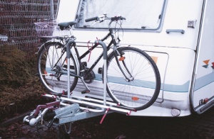 Suport cu banda de tractiune Polo pentru 2 biciclete