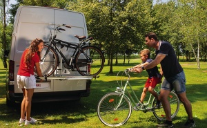 Suport de biciclete FIAMMA pentru VW Crafter cu o capacitate de incarcare de pana la 50 kg