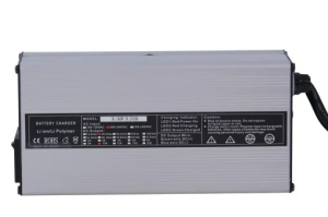 Incarcator / Redresor Acumulatori LiFePO4, 25.6V, 10A, Model DL-360W/25.6