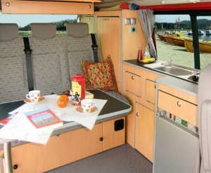 Piesa finisata linie de mobila, pentru rulota sport VW T6 T5