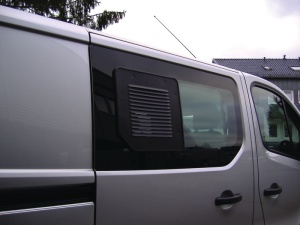 Grila de ventilatie pentru cabina soferului Fiat Talento Nissan Primastar incepand cu anul de fabricatie 06 2016
