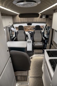 Polarys Imperator - Mercedes Benz Sprinter NOU Sistemul subțire de climatizare pentru rulote - Img 5
