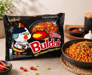 Ramen pui picant 140G SY