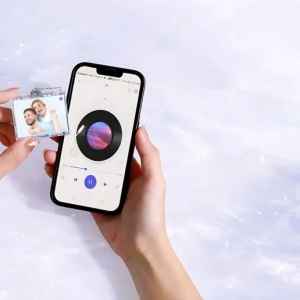 Mini album foto personalizat cu tag NFC – cadou cu amintiri și link video - Img 4