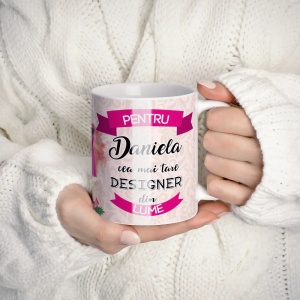 Cană personalizată pentru designer cu nume sau mesaj – cadou creativ pentru designeri