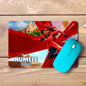 Mouse pad Carmen Sandiego personalizat cu numele – pad mouse anime 19x27 cm, 3mm, imprimare UV
