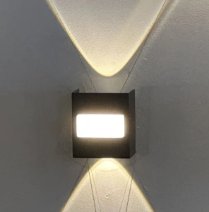 Aplica LED Fiona Black Perete IP65 4W