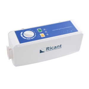 Saltea antiescară Ricant Easy 400, detaliu pompă compresor