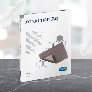 Detaliu ambalaj pansament Atrauman cu Argint Hartmann