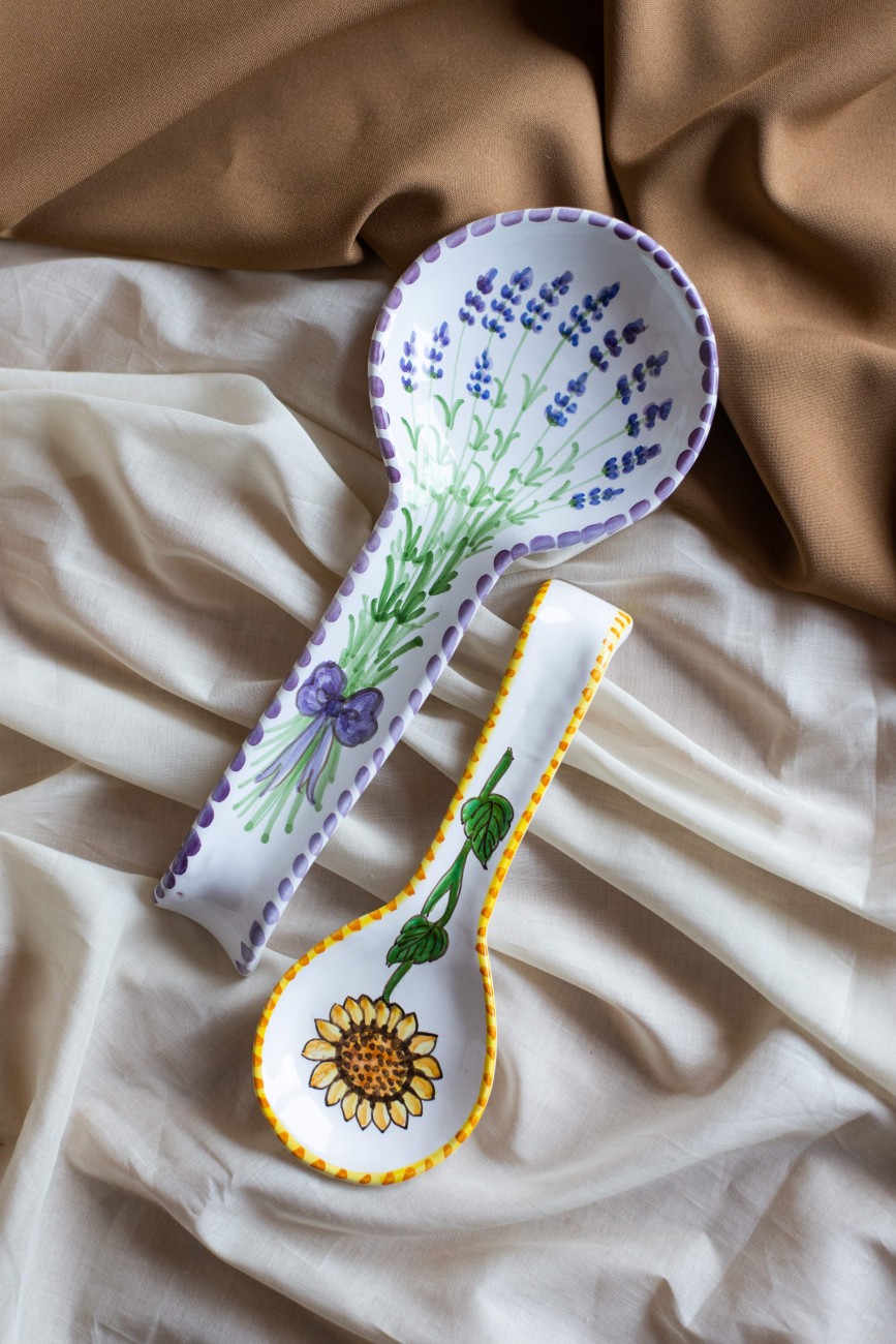 NOUTĂȚI