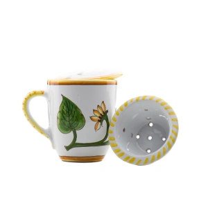 Cană cu infuzor din ceramică pictată manual