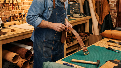 Genti din piele naturala handmade: De ce sunt o investitie?
