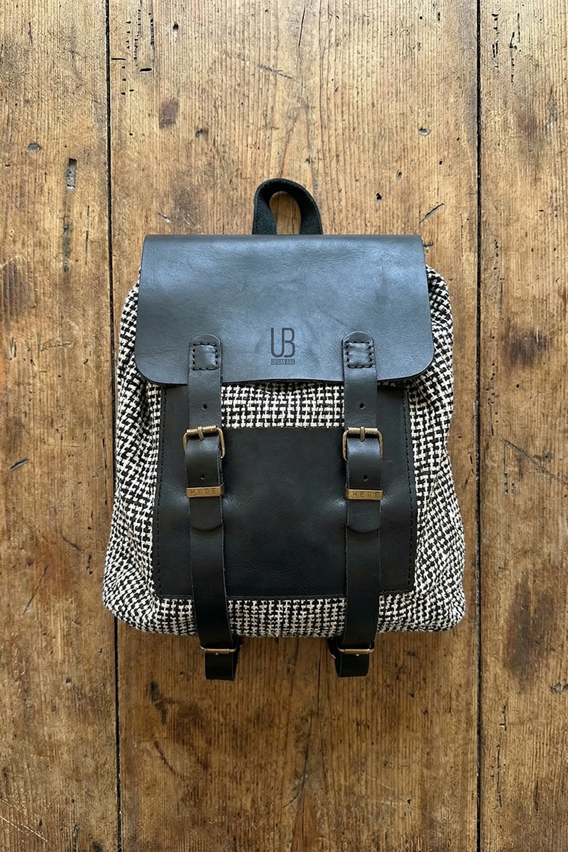 洋楽 URBAN URBAN EXPLORER 20アーバンエクスプローラー 20BLACK｜ブラックbrf