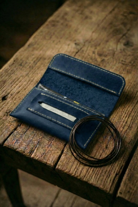 Portofel pentru tutun handmade din piele naturală URBAN BAG The Pouch - Albastru - Img 2
