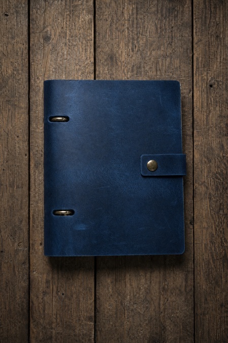 Agendă din piele naturală Little Notebook by URBAN BAG, dimensiune A6 – Albastru