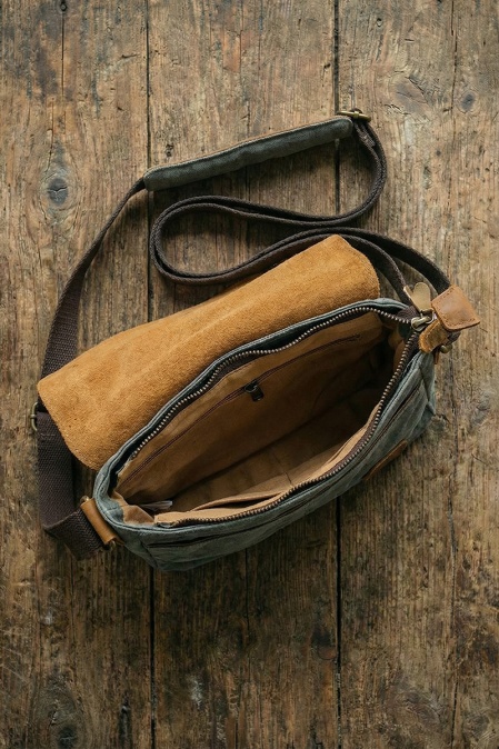 Geantă pentru femei din piele naturală și material textil cerat URBAN BAG Siena - Verde - Img 3