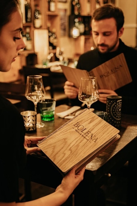 Meniu premium URBAN BAG din lemn de stejar format A4 - Img 2