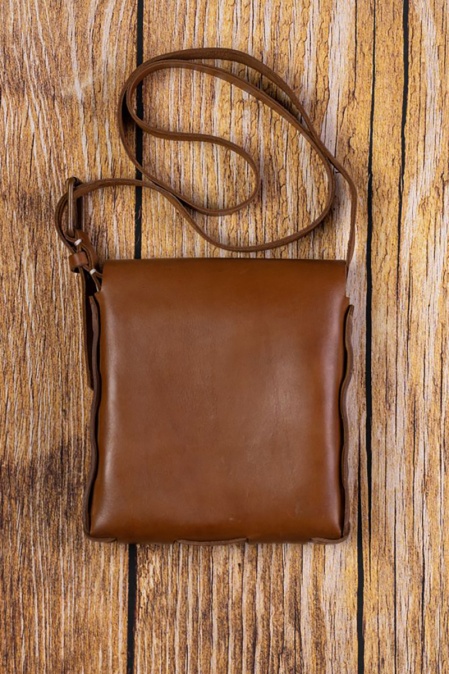 Geantă de umăr handmade din piele naturală URBAN BAG Compact Messenger – Maro - Img 2