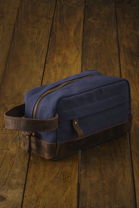 Toiletry bag din piele naturală și material textil URBAN BAG Journey - Albastru