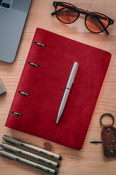 Agendă din piele naturală The Notebook by URBAN BAG dimensiune A5 - Roșu