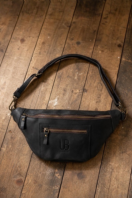 Borsetă de umăr din piele naturală URBAN BAG The Street – Negru