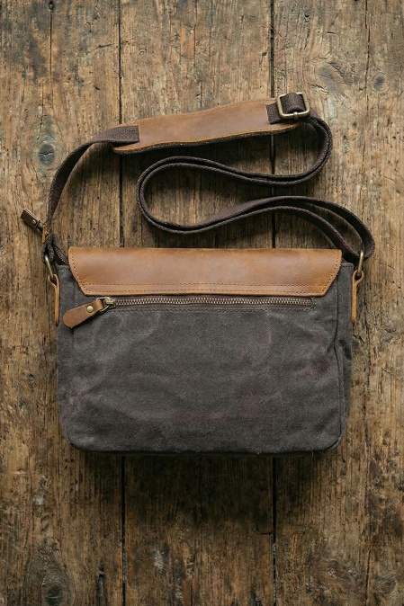 Geantă pentru femei din piele naturală și material textil cerat URBAN BAG Siena - Gri - Img 2