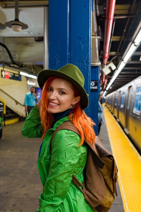 Rucsac din piele naturală și material textil cerat URBAN BAG Osaka – Verde - Img 5