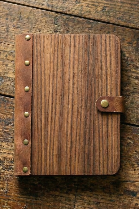 Agendă din piele naturală The Notebook WOOD by URBAN BAG, dimensiune A5