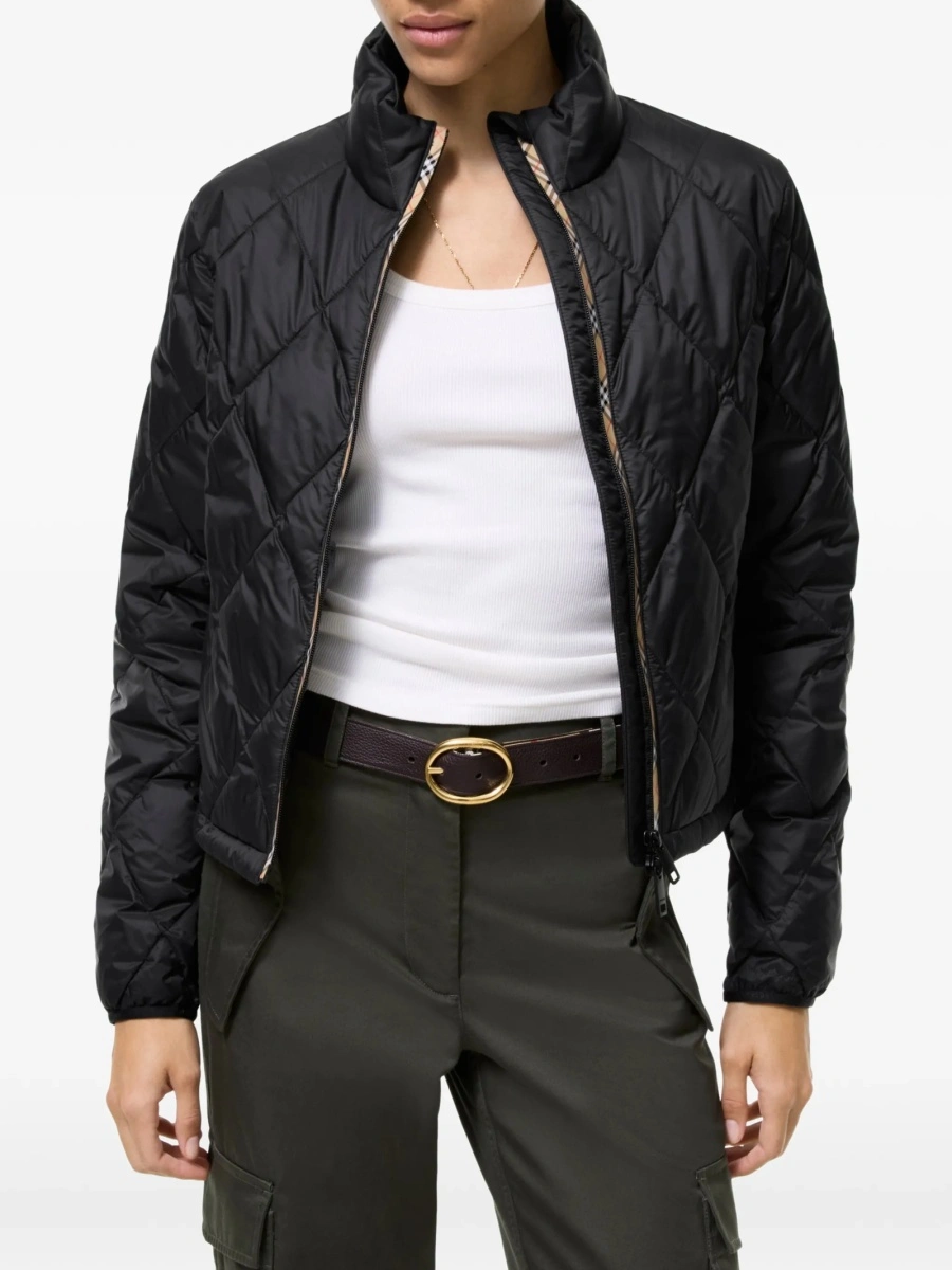 Geaca de iarna Burberry neagra din poliamida - Img 2