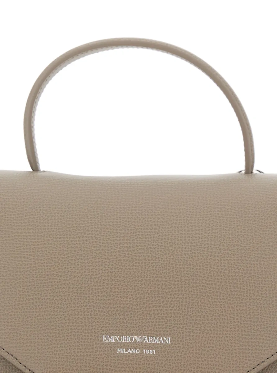 Geanta de mana Beige Handbag with adjustable and removable shoulder strap and logo lettering on the front in leather for women - Img 3