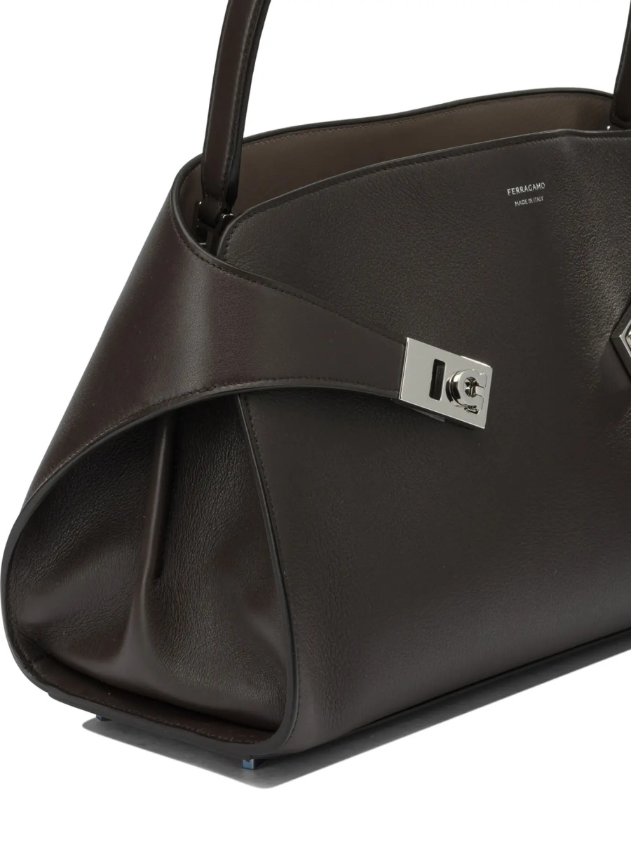 Geanta de mana "Hug Soft" Medium Hand Bag - Img 4