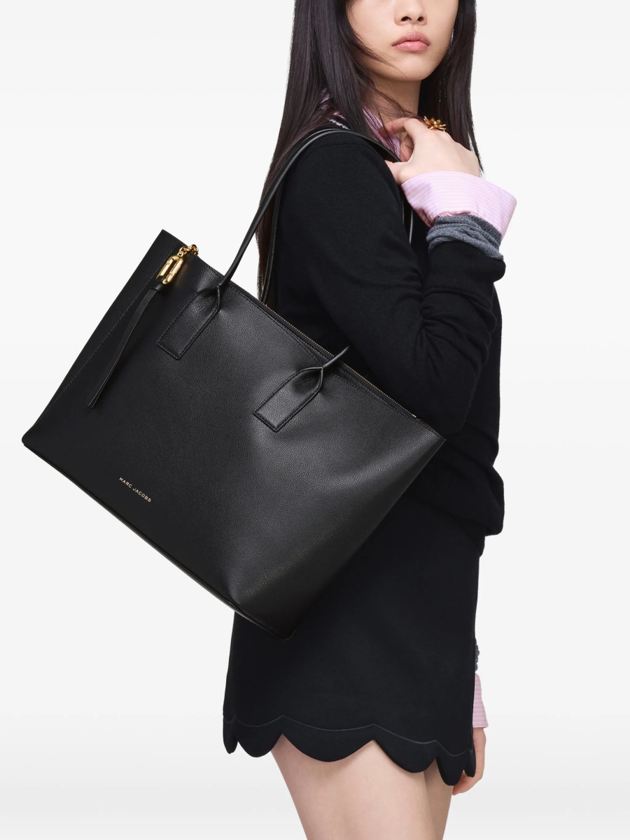 Geanta de mana Marc Jacobs neagra din piele si poliuretan - Img 2