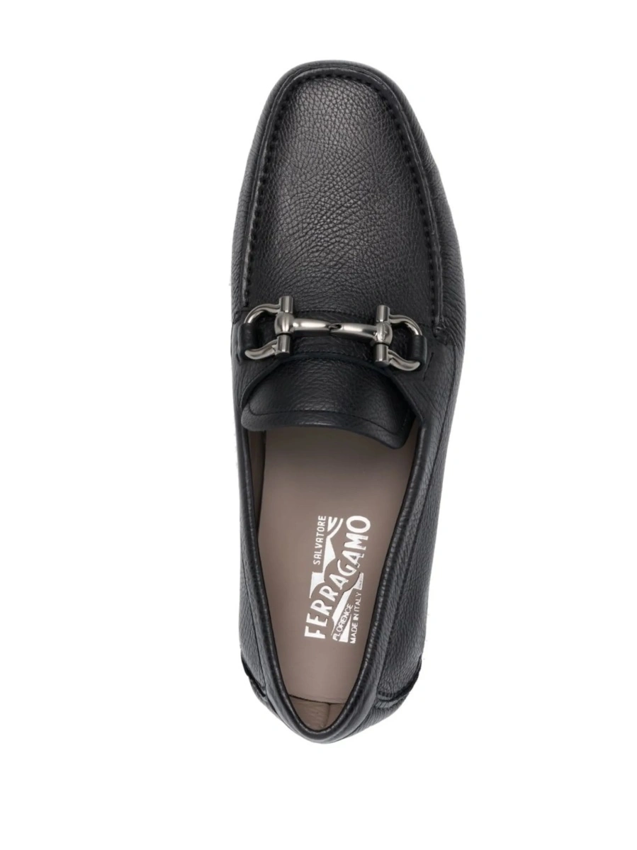 Mocasini Ferragamo gancini negri din piele - Img 4