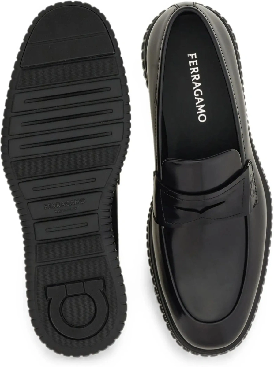 Mocasini Ferragamo negri din piele - Img 6