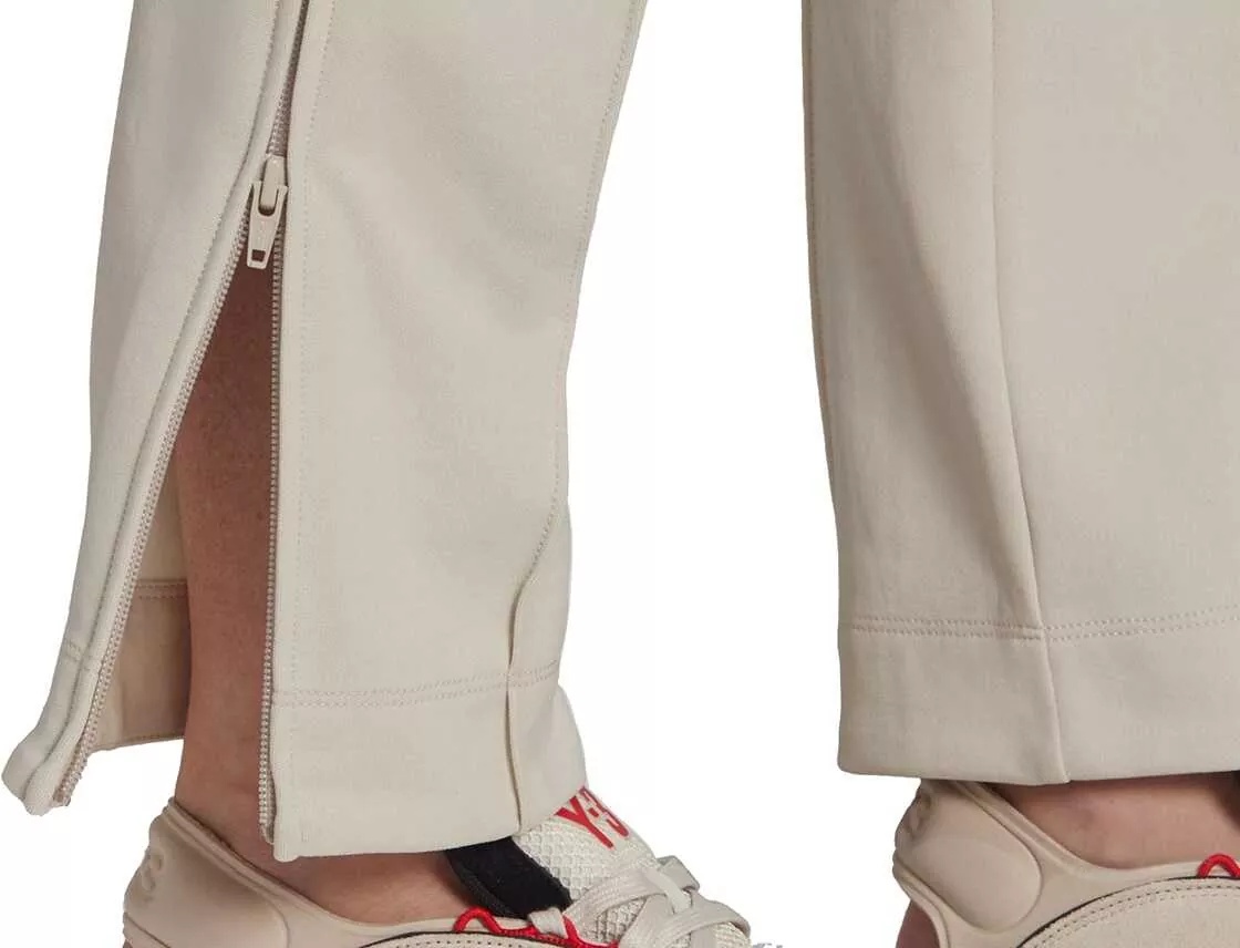 Pantaloni Classic Women's Slim Fitted Track Pants H61930 - Img 3