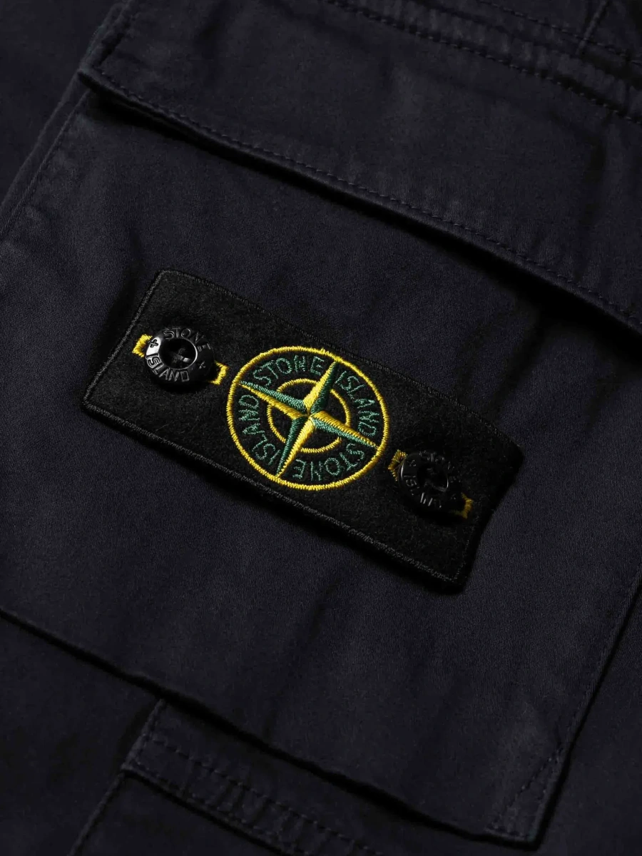Pantaloni Stone Island negri din bumbac - Img 4